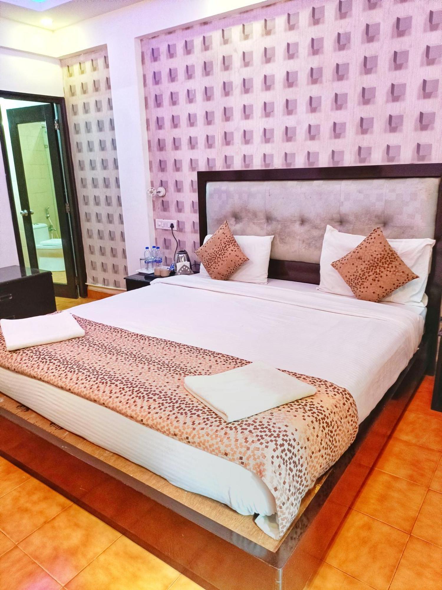 Fusion Resorts Candolim Exterior photo
